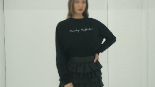 Script Crop Black